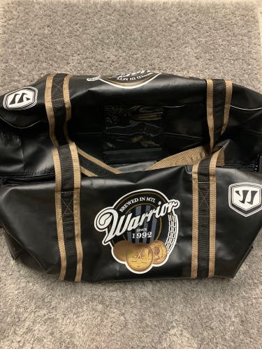 Rare Warrior MIC Beer League Coaches Bag Brewed in MTL