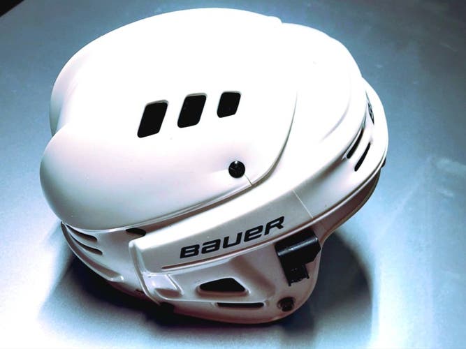 Youth Xs Bauer 1500 Hockey Helmet - white