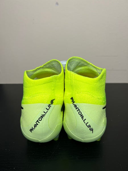 Nike Phantom Luna 2 Elite AG Pro Men display picture 3