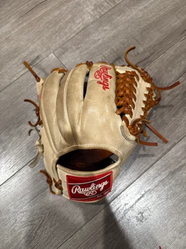 Rawlings Heart of the Hide R2G RH Pitcher's Baseball Glove 11.75" (Used)
