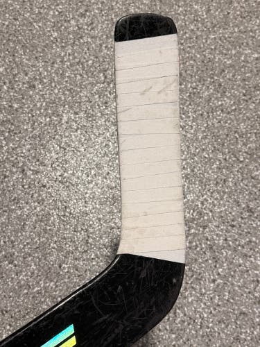 Junior True HZRDUS 7x Regular Goalie Stick 21" Paddle (Used)