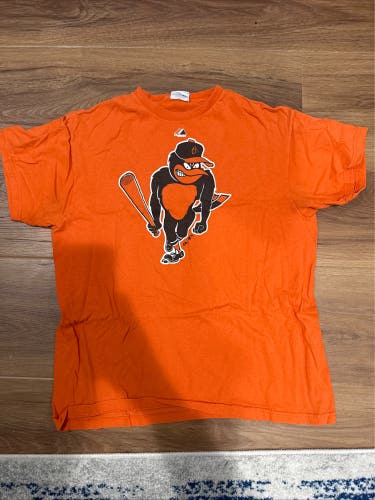 Baltimore Orioles Angry Bird Orange Large Men's Majestic Shirt (Used)