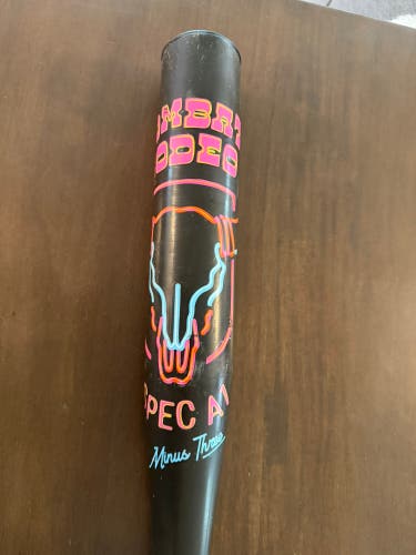 2026 Combat MFG Spec A1 Alloy BBCOR Certified Bat (-3) 30 oz 33" (Used)