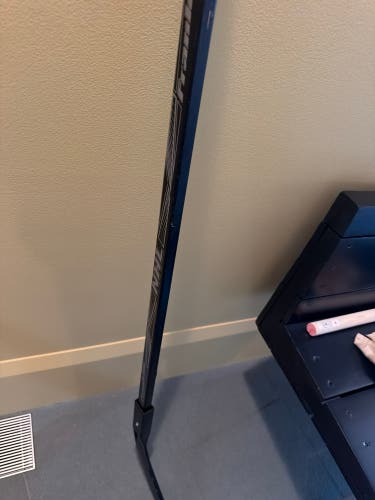 Youth Franklin Fusion Right Handed Hockey Stick 30 Flex (Used)