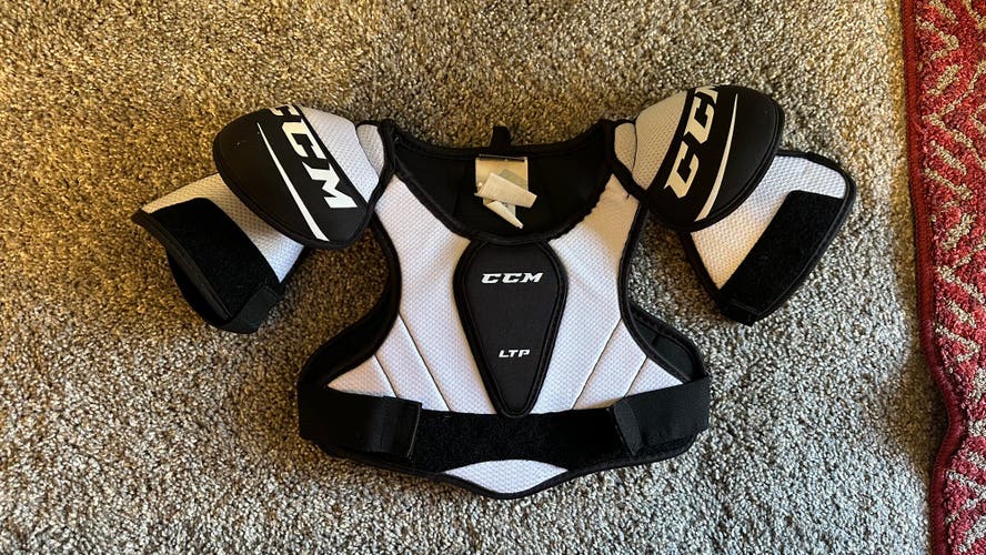 Large Youth CCM LTP Shoulder Pads (Used)