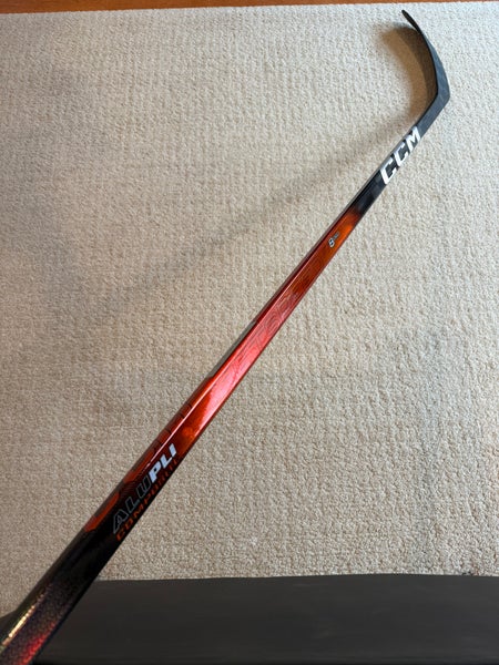 Senior CCM JetSpeed FT8 Pro Right Handed Hockey Stick P29 70 Flex (New)