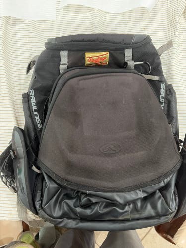 Black Men's Large/Extra Large Rawlings Backpack (Used)