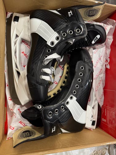 2024 CCM Tacks 652 Pro Hockey Skates 8 (New)