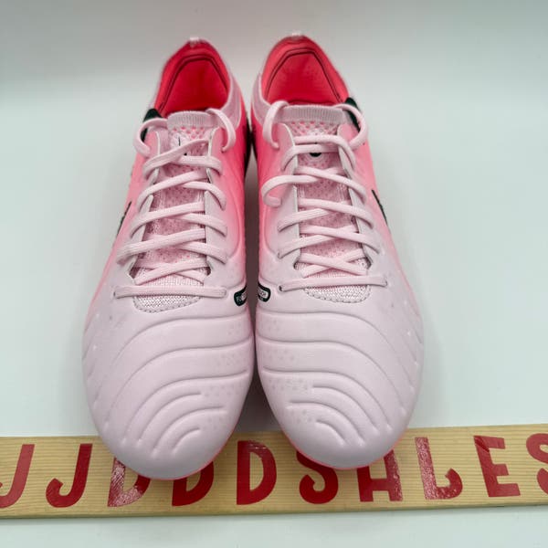 Nike Tiempo Legend 10 Elite SG Pro AC Soccer Cleats Pink  display picture 3