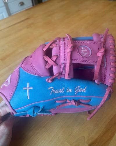 44 Pro Custom RH Infield Baseball Glove 11.75" (New)