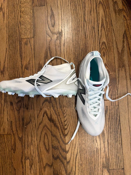 White Men's Size M 12.0 (W 13.0) New Balance Cleats and Large Adult STX Cell VI Arm pads (new)