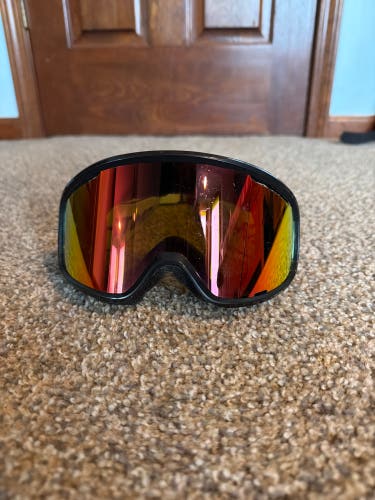 Men's Smith Ski Goggles (Used)