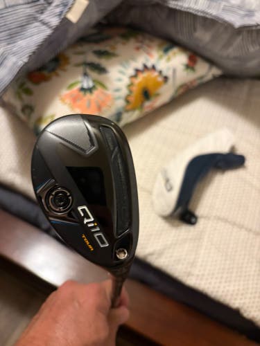 2024 TaylorMade Qi10 Tour Right Handed Hybrid Stiff Flex 4H (Used)