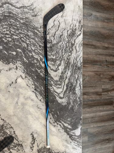 Intermediate Bauer Nexus Tracer Right Handed Hockey Stick P28 55 Flex (Used)