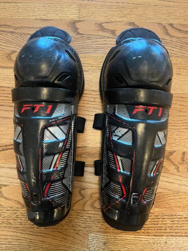 Youth CCM JetSpeed FT1 10" Shin Pads (Used)