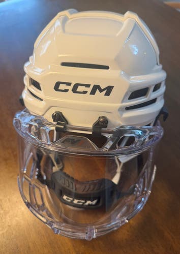 Large CCM Tacks 720 Helmet (Used)