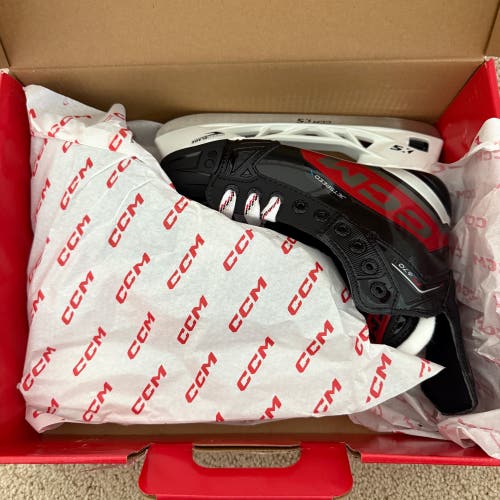 Brand New CCM Jetspeed FT670 Ice Skates Intermediate Size 5