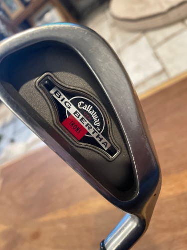 Men's 1 iron Callaway Big Bertha Right Handed firm Flex Graphite Shaft (Used)