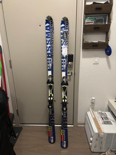 Men's Salomon 168 cm All Mountain Skis With Bindings (Used)