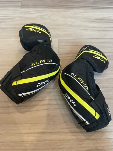 Junior Large Warrior Alpha DX4 Elbow Pads (Used)