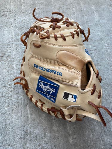 Rawlings Heart of the Hide RH Catcher's Baseball Glove 34" (Used)