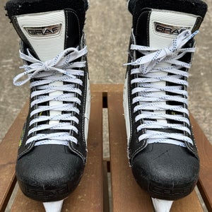 Black/White Graf Supra 605 Hockey Skates Regular Width 8.5 (Used)