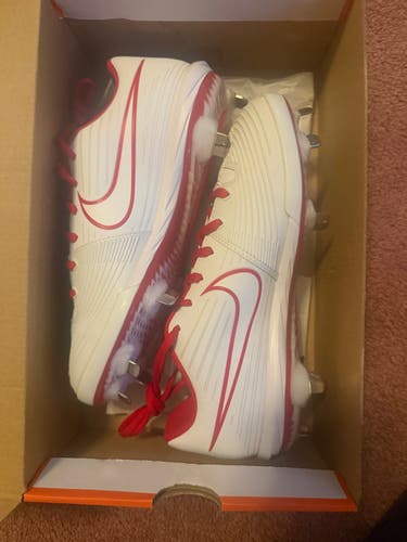 White Women's Size M 7.0 (W 8.0) Nike Low Top Lunar Hyperdiamond 3 Pro (New)