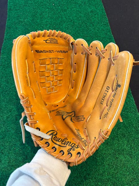 Baseball Glove: Rawlings RBG36 Ken Griffey Jr. sz: 13, Fastback
