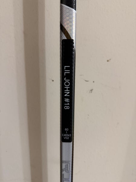 Intermediate CCM Ribcor Trigger 9 Pro white Right Handed Hockey Stick P28 65 Flex Pro Stock (New)