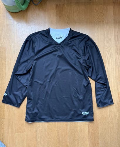 Men’s Reversible Hockey Jersey - Small