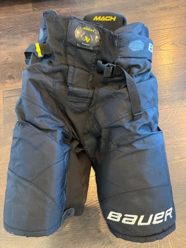 Senior Medium Bauer Supreme Mach Hockey Pants (Used)