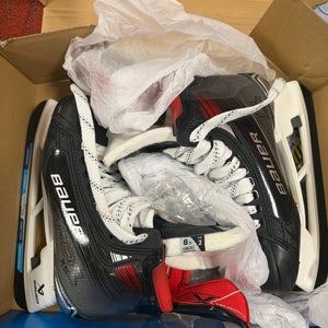 *BRAND NEW PROSHOP SALE* Bauer Vapor X5 Pro Hockey Skates 9.5 (New) FIT 2