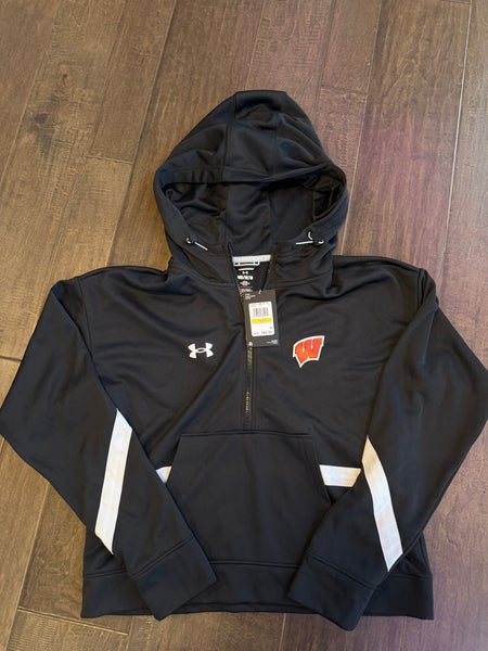 Black Women's Medium Under Armour Sweatshirt (New)