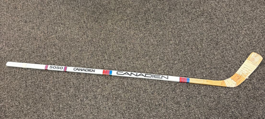 Wood Canadien Ultralite 5050 Senior Left Hand Hockey Stick Heel Pattern 100 Flex (Used)