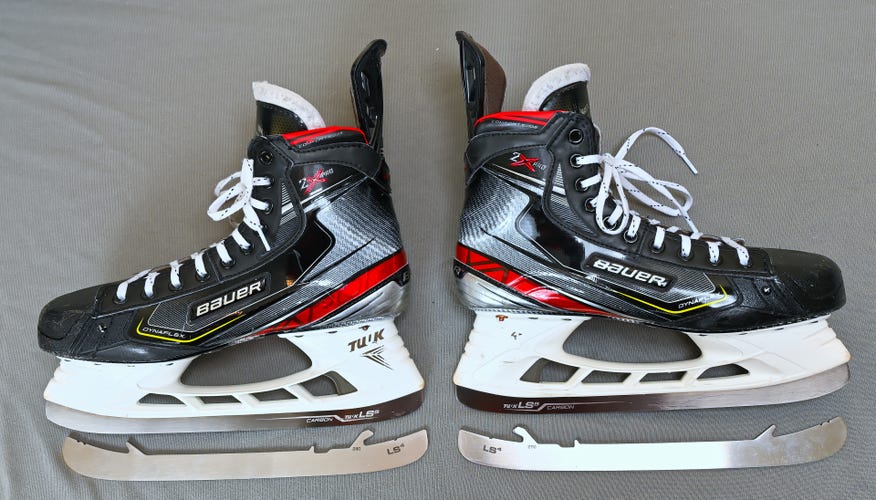 Bauer Vapor 2X Pro Hockey Goalie Skates Regular Width Pro Stock 9 280mm (Used) with Extra Steel