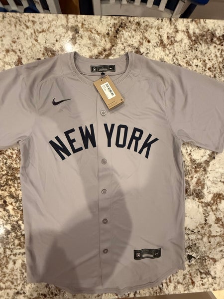 Yankees Derek Jeter #2 Gray Small Men's Nike Jersey (New) cooperstown collection