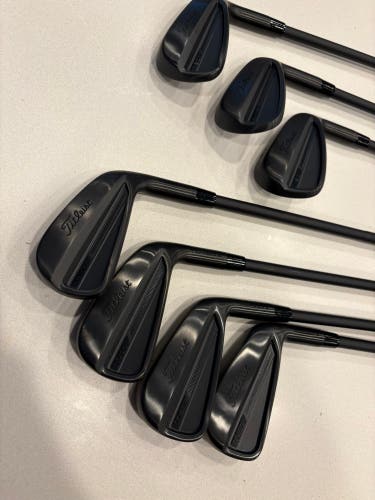 Titleist T150 Black Limited Edition Iron Set (4-P) - KBS Tour FLT 120 S Stiff RH