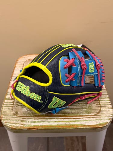 Wilson A2000 1786 Infield Baseball Glove 11.5" *RHT* NEW