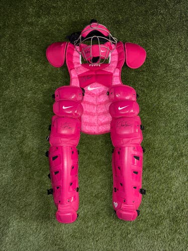 Nike Vapor Catcher’s Gear Mother’s Day Full Set 17”