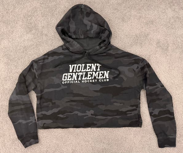 Violent Gentlemen Camo Cropped Women's Hoodie Small (Used)