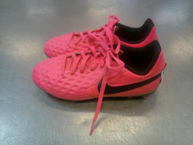 Used Nike Soccer Cleats Pink Junior 03 11339-S000200448