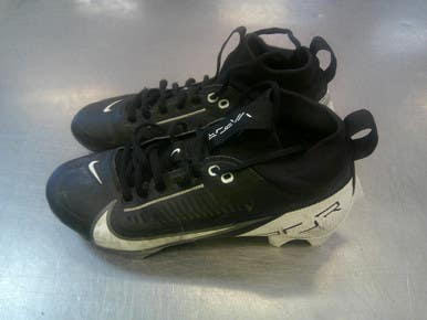 Used Nike Jr FB Cleats Black Junior 05 11339-S000200430