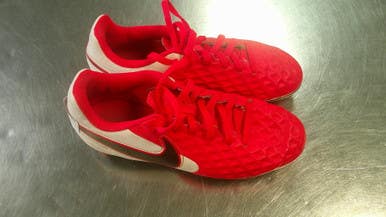 Used Nike Soccer Cleats White Junior 02.5 11868-S000068362