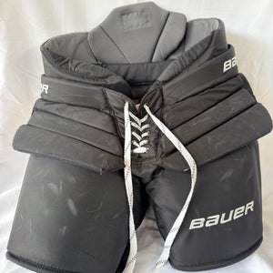 Senior Large 2023 Bauer Pro Hockey Goalie Pants (Used)