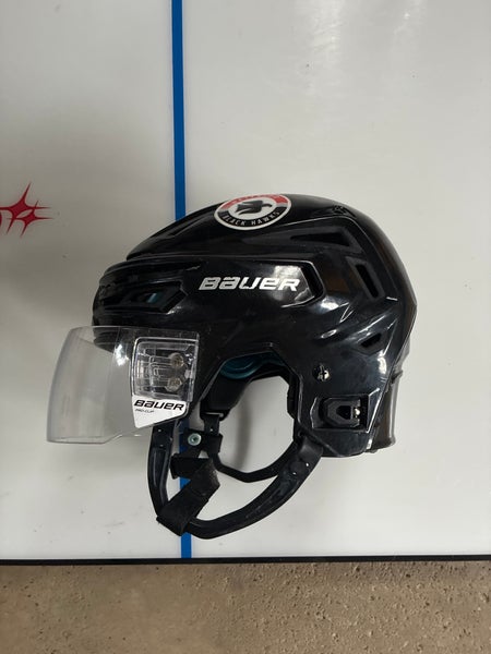 Medium Bauer Re-Akt 150 Helmet