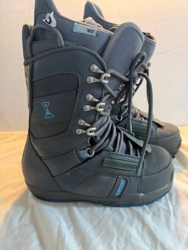 Women's Size M 4.0 (W 5.0) Burton Progression Snowboard Boots All Mountain (Used)