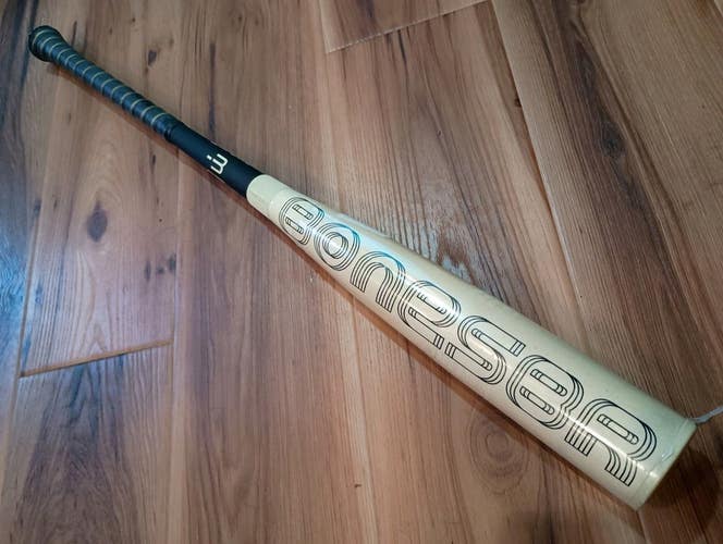 USED 2023 Warstic Bonesaber Hybrid 33/30 (-3) 2 5/8 bbcor bball bat MBBSRHB23BH3