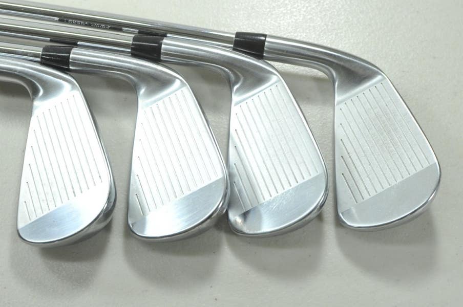 Fers Titleist T200 2019 5-PW + AW - Graphite KUROKAGE 60 - Droitier