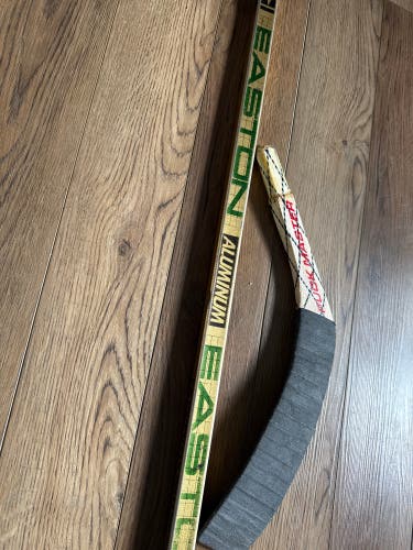 Devils pro stock Senior Easton HXP 4900 Left Hand Hockey Stick Pro Stock (Used)