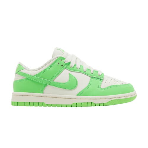 Size 7M/8.5W - Nike Wmns Dunk Low Green (NO BOX) HV0842-133